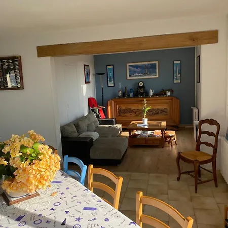 Maison De Famille Anse De Landemer 펜션