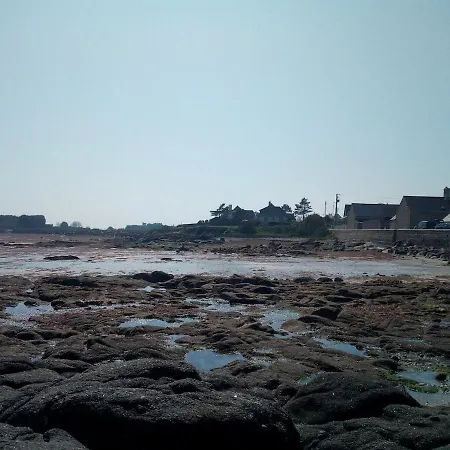 펜션 Maison De Famille Anse De Landemer *